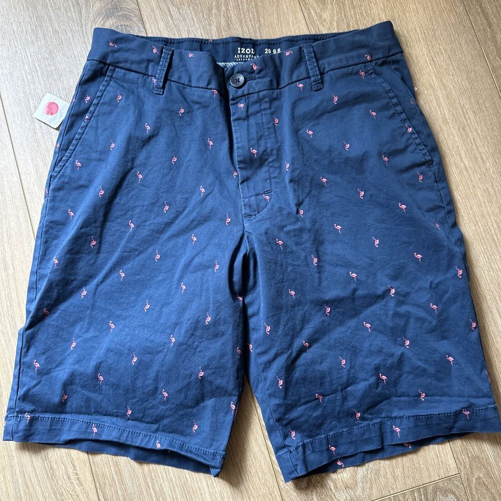 Izod Advantage Performance Men's Sz 29x 9.5. Preppy Navy Flamingo Stretch Shorts